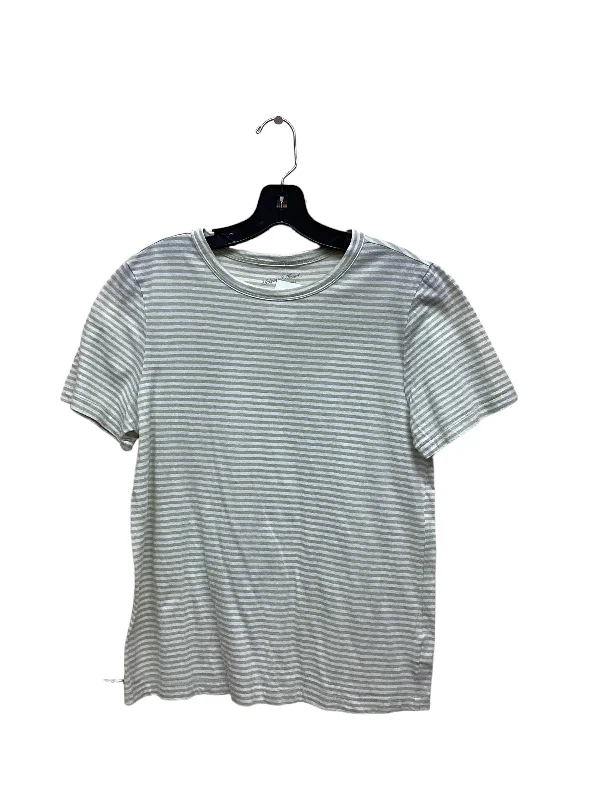 women's T-shirts for springTop Short Sleeve By Universal Thread  Size: S