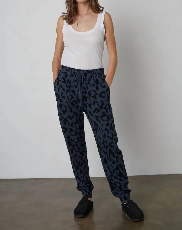 women's plus-size pantsGwen Printed Jogger In Shadow