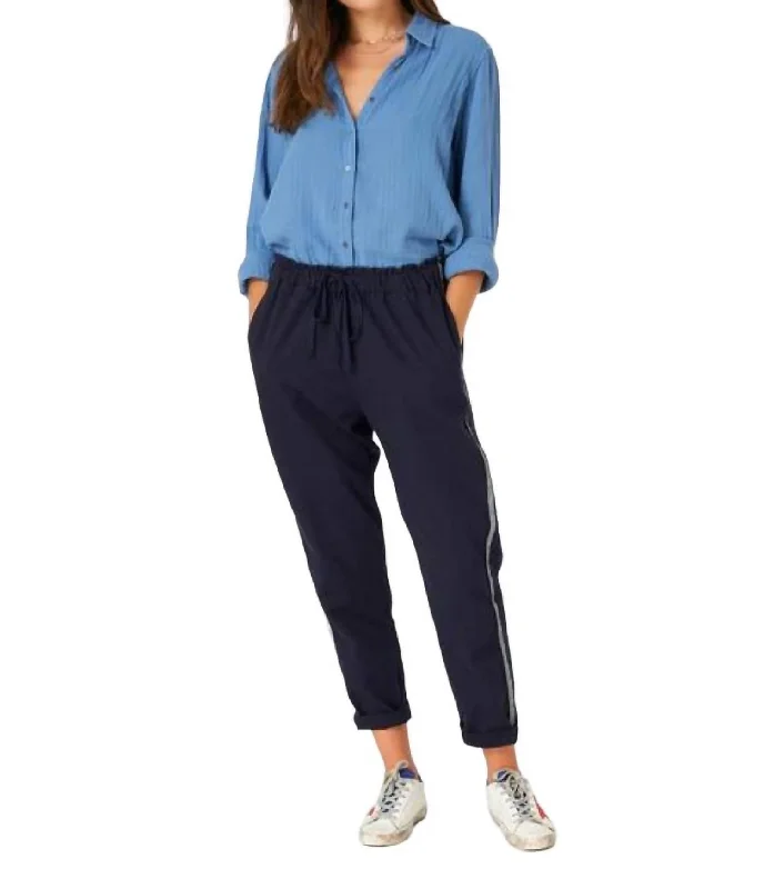 women's sustainable pantsRex Pant In Navy